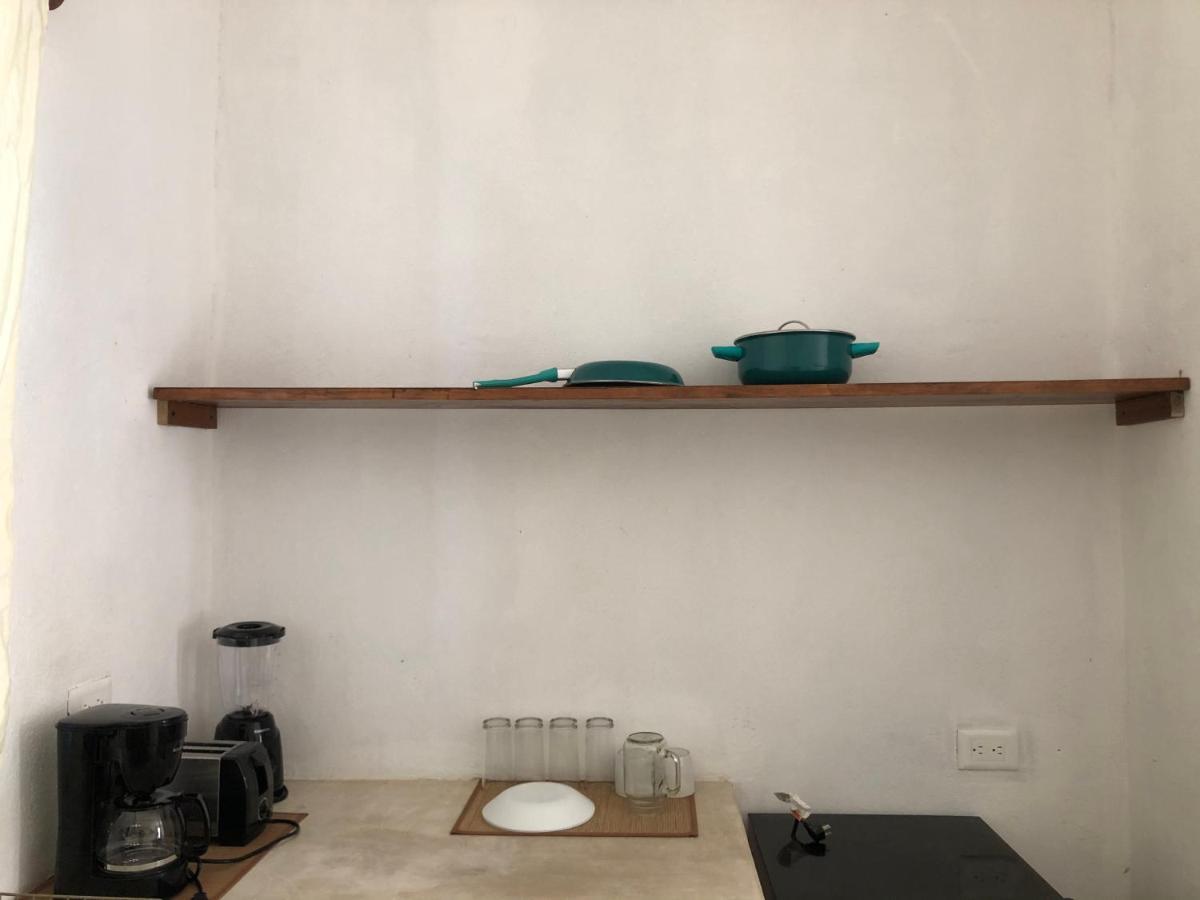 Casa Los Abuelos ホルボックス島 エクステリア 写真
